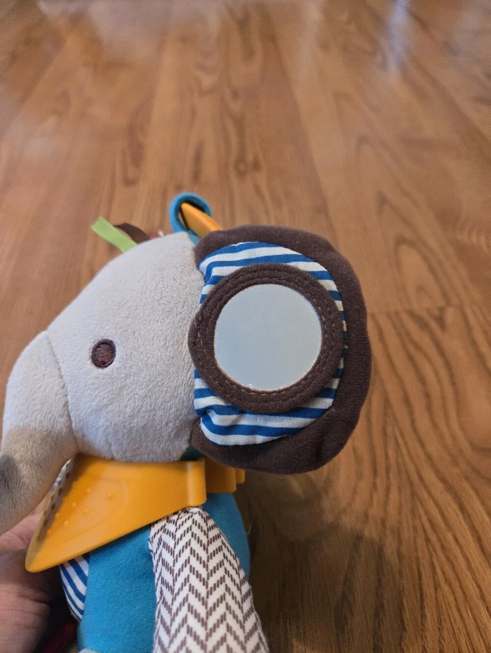 Skip Hop Elephant Bandana Buddies Baby Activity Toy Plush Clip Sensory Toy Kids